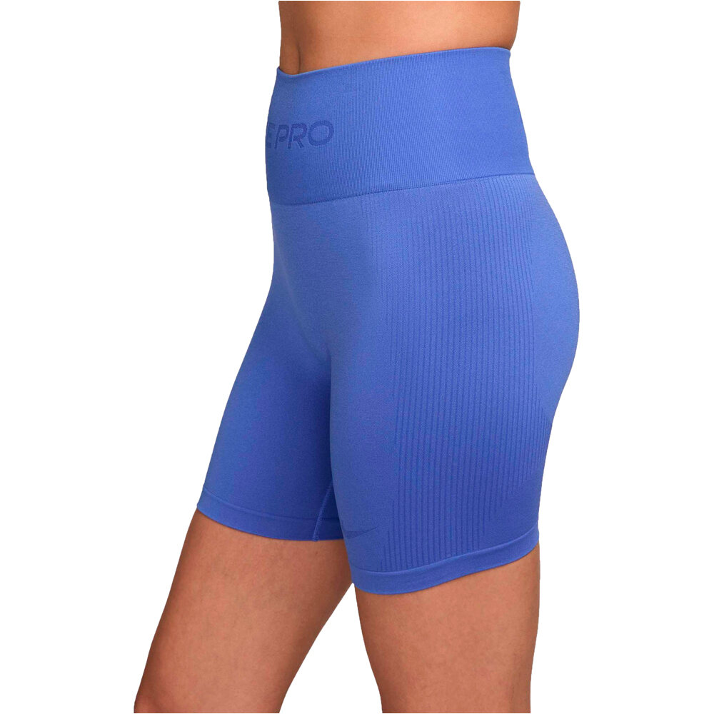 Nike pantalones y mallas cortas fitness mujer W NP DF SMLS HR 5IN SHORT vista detalle