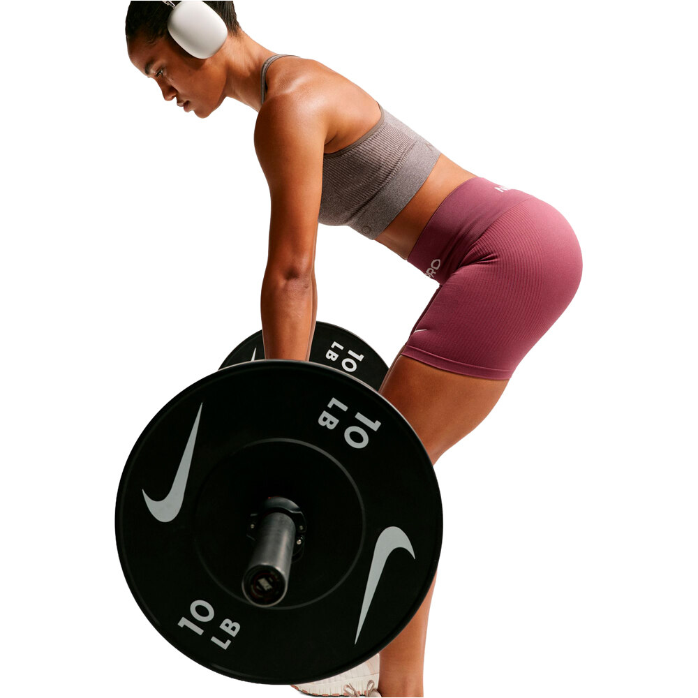 Nike pantalones y mallas cortas fitness mujer W NP DF SMLS HR 5IN SHORT WT 04