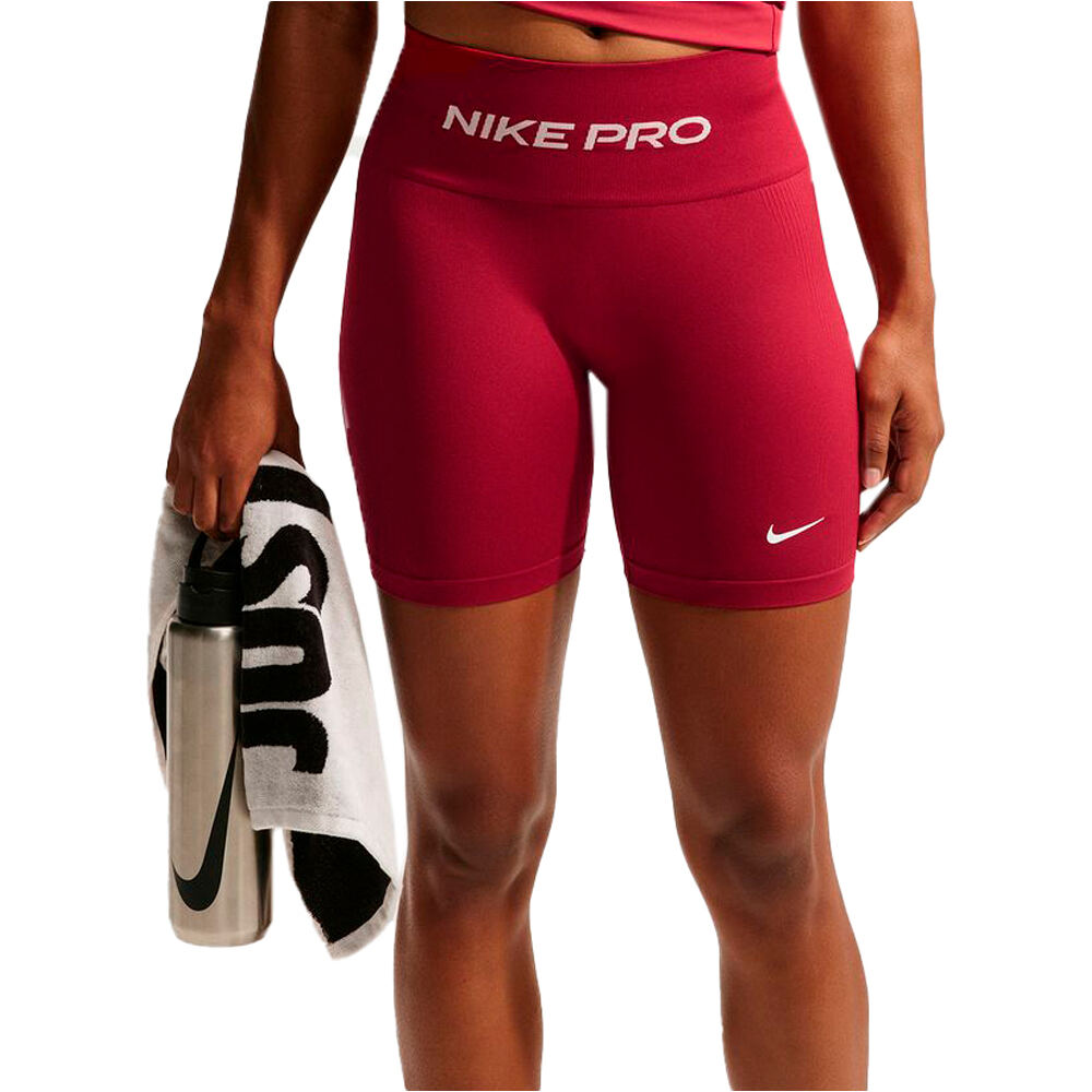 Nike pantalones y mallas cortas fitness mujer W NP DF SMLS HR 5IN SHORT WT vista frontal