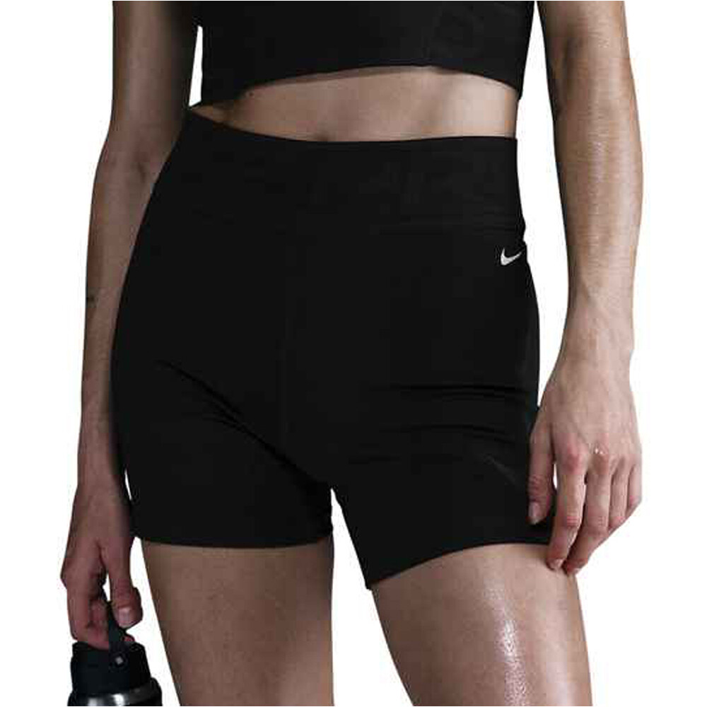 Nike pantalones y mallas cortas fitness mujer W NP SCULPT DF HR 5IN SHRT GG vista frontal