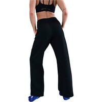 Nike pantalones y mallas largas fitness mujer W NK 24.7 DF FLARE PNT SFT KNT vista trasera