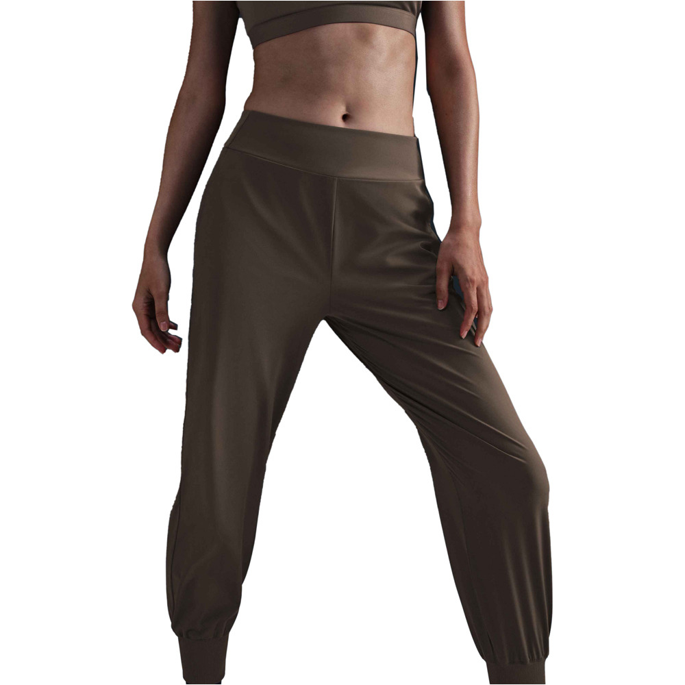 Nike pantalones y mallas largas fitness mujer W NK DF BLISS MR 7/8 JOGGER vista detalle