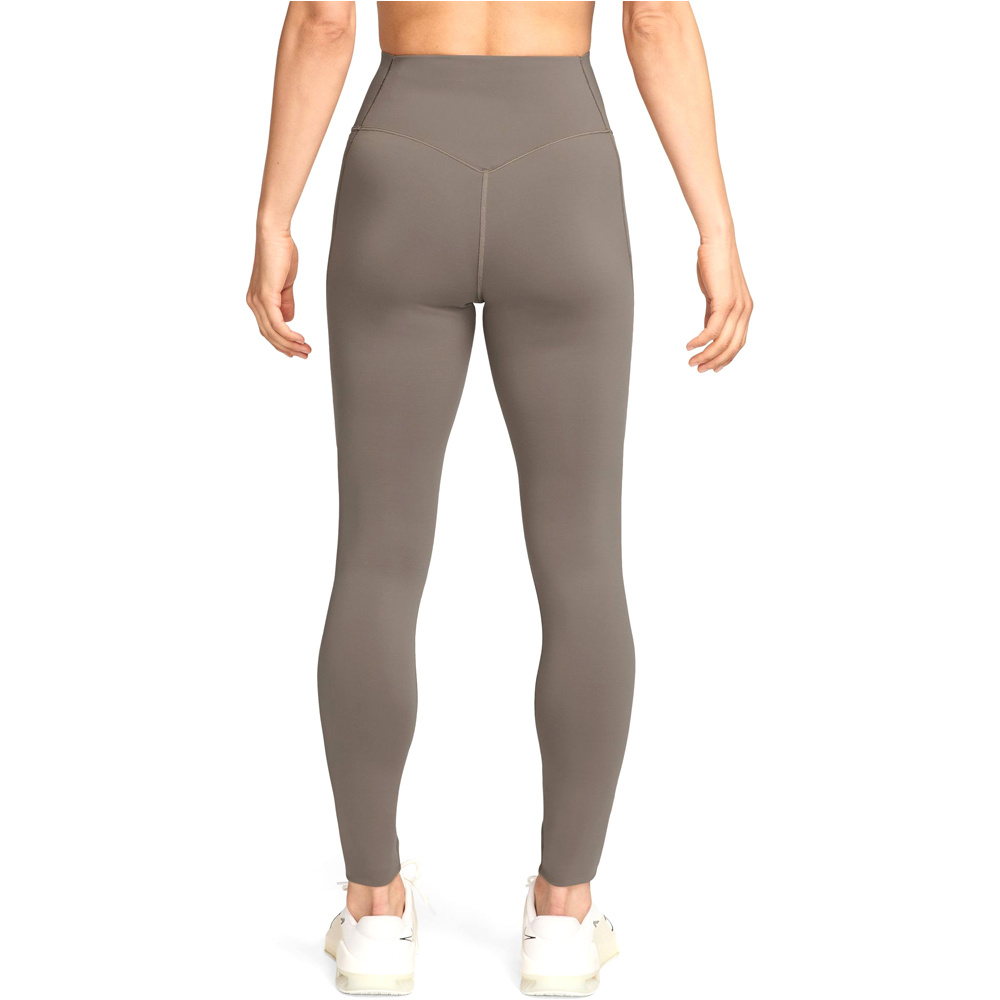 Nike pantalones y mallas largas fitness mujer W NK DF UNIVERSA HR PKT TGHT vista trasera