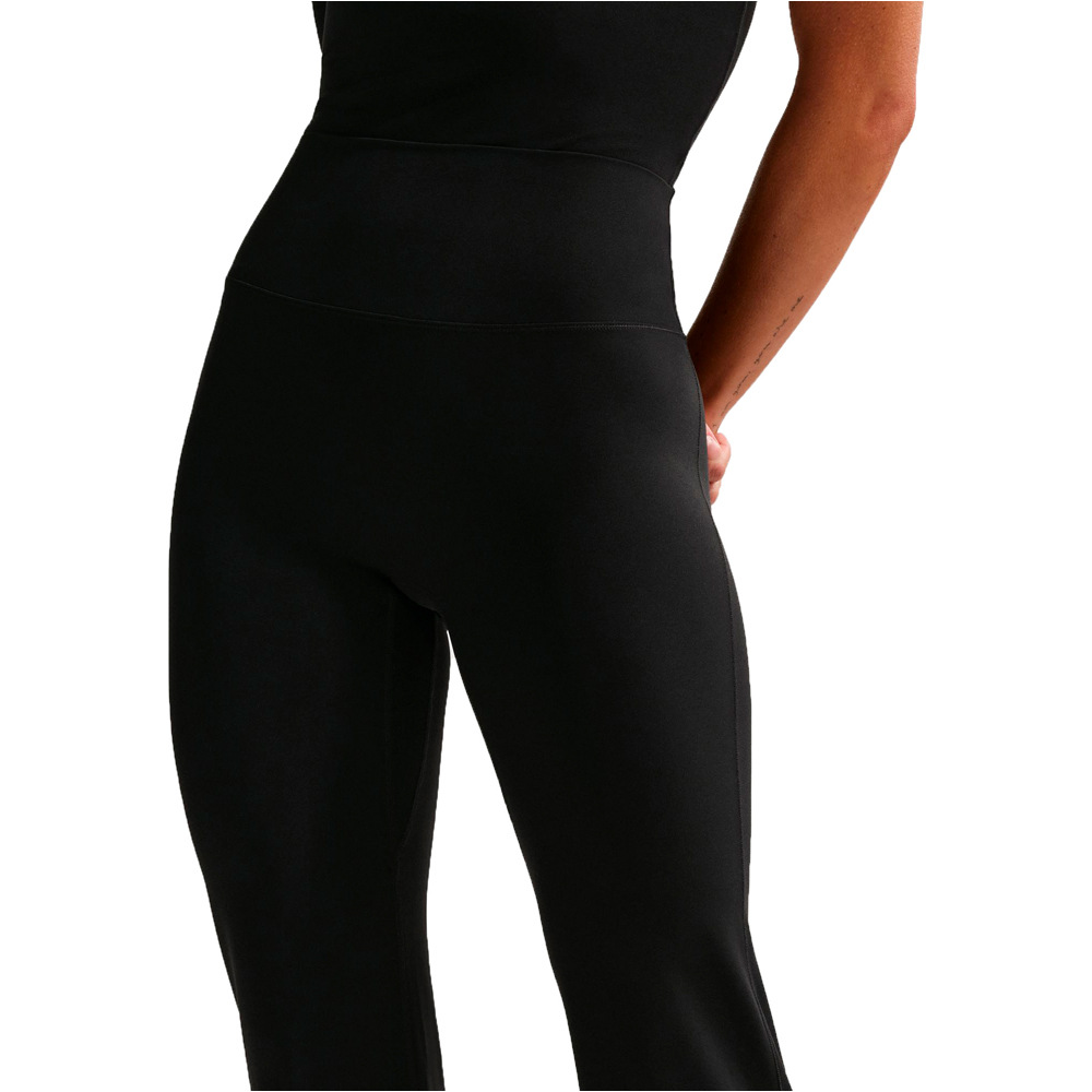 Nike pantalones y mallas largas fitness mujer W NK DF ZENVY HR FLARE USEAM vista detalle