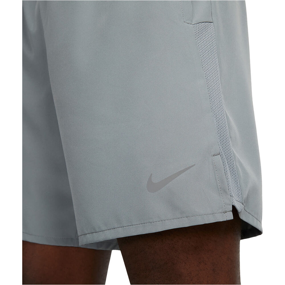 Nike pantaloneta técnica hombre M NK DF CHALLENGER 72IN1 SHORT 04