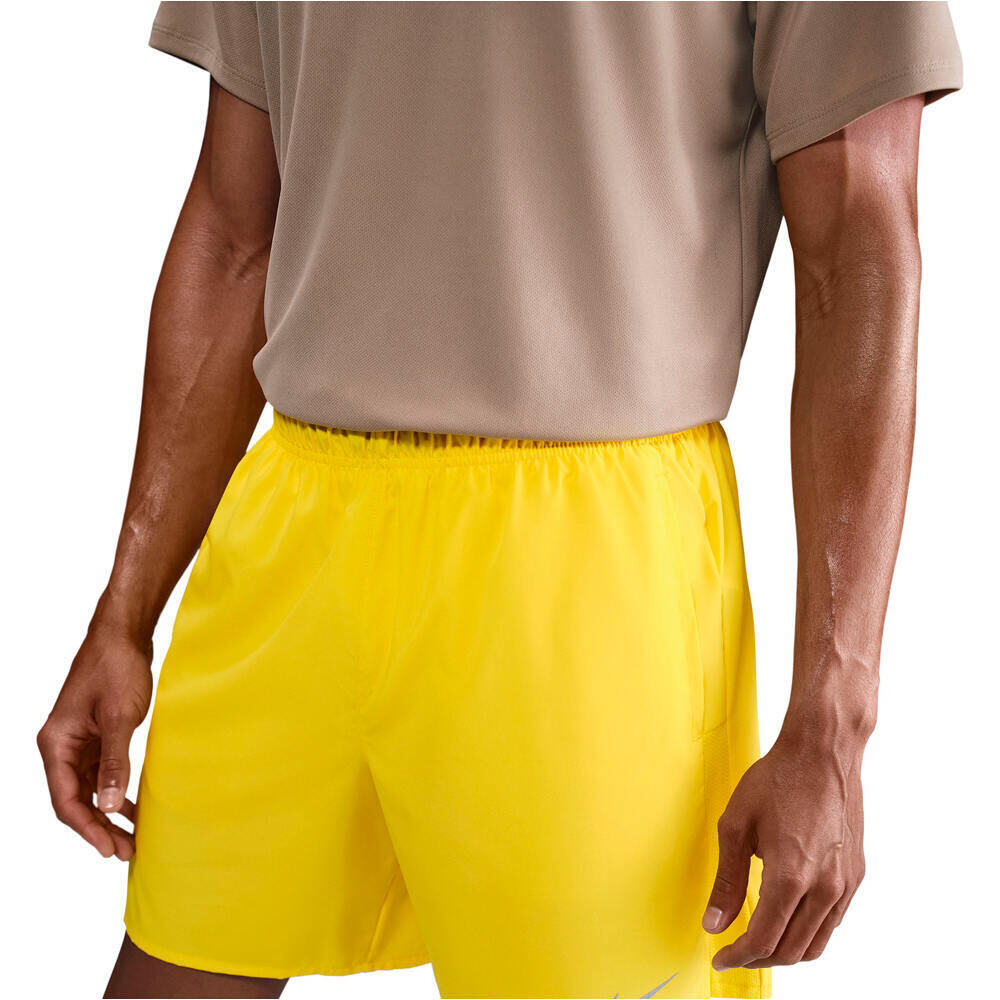 Nike pantaloneta técnica hombre M NK DF CHALLENGER 7BF SHORT vista detalle
