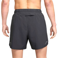Nike pantaloneta técnica hombre M NK DF CHLLGR 5BF FLASH SHORT vista trasera