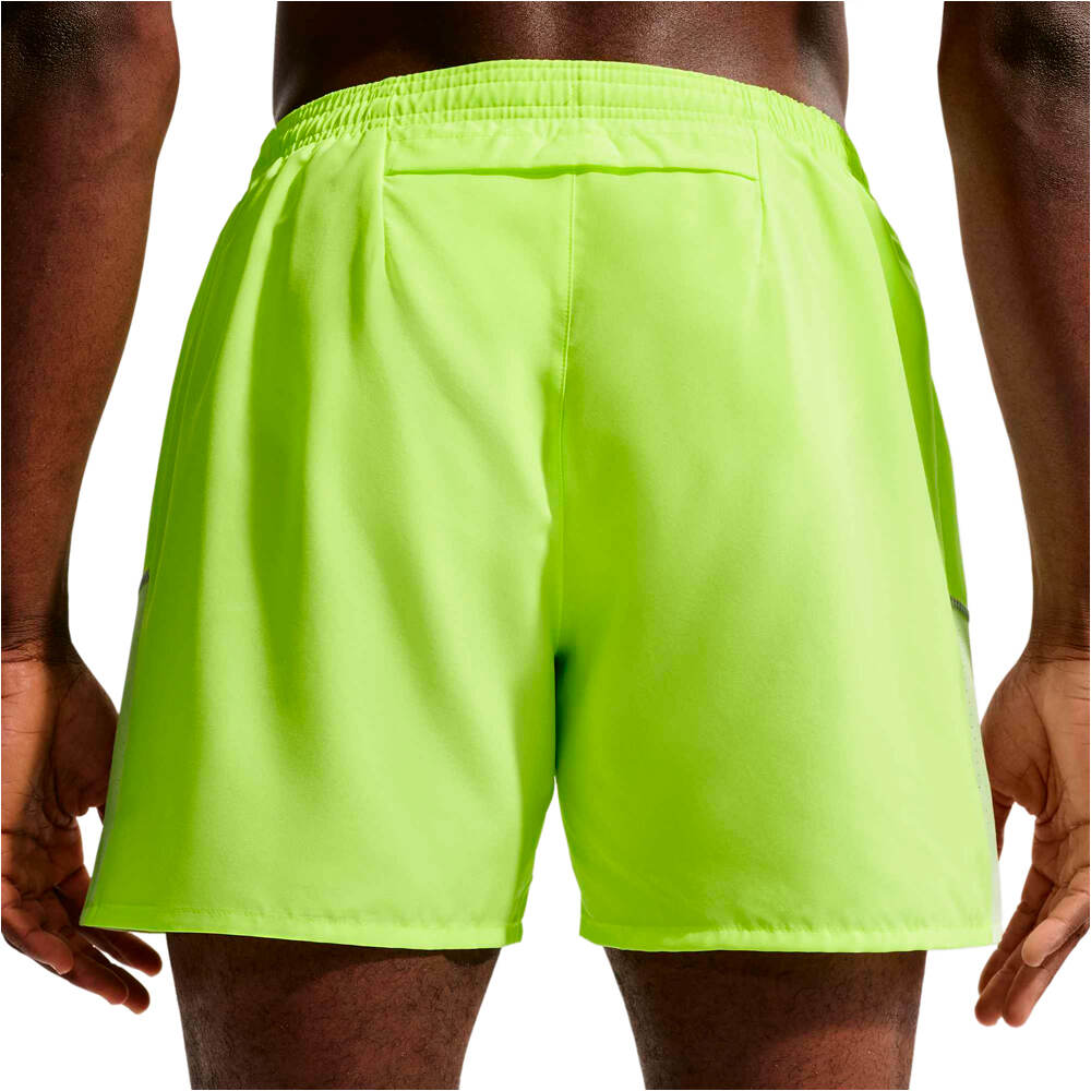 Nike pantaloneta técnica hombre M NK DF MILER 5BF SHORT 03