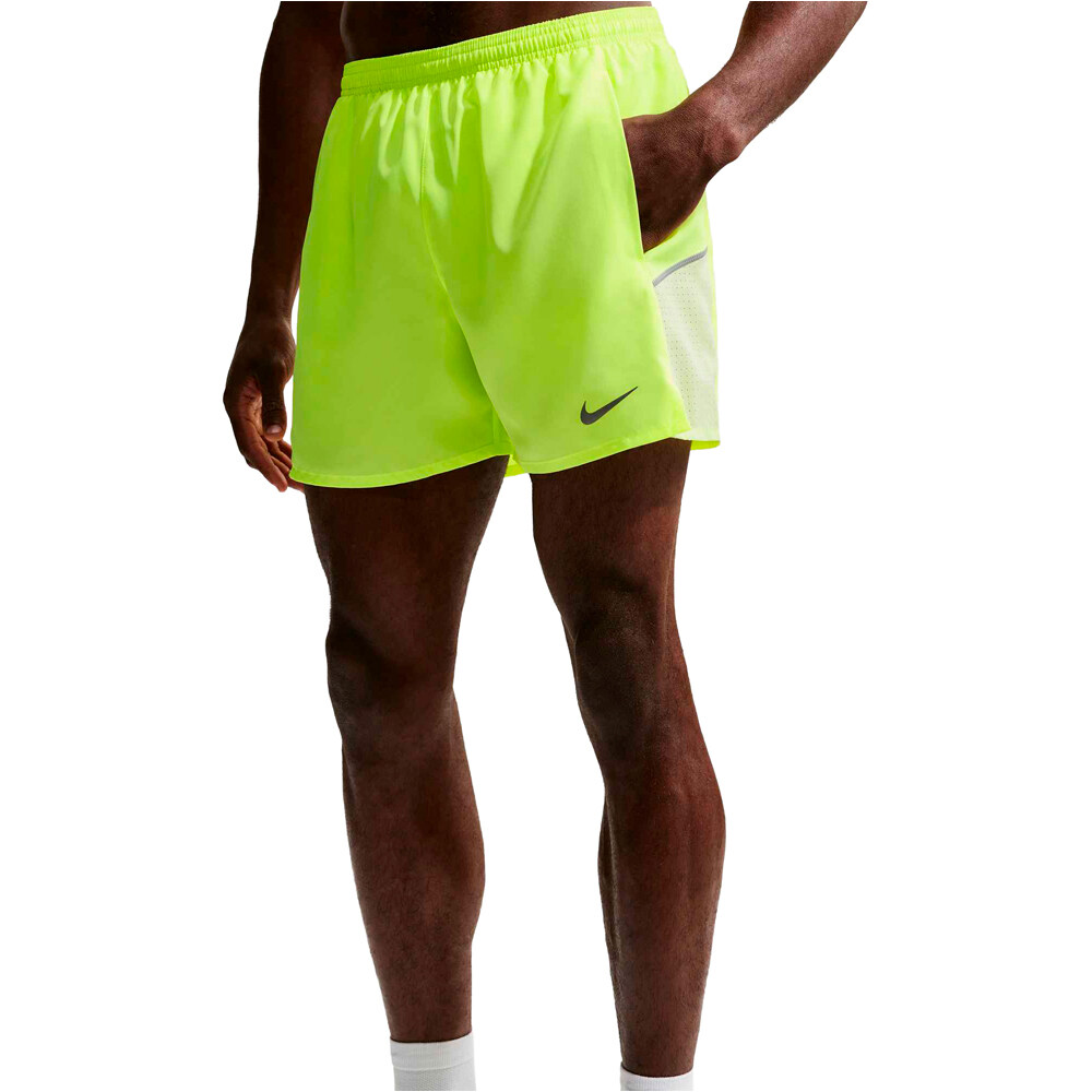 Nike pantaloneta técnica hombre M NK DF MILER 5BF SHORT vista detalle