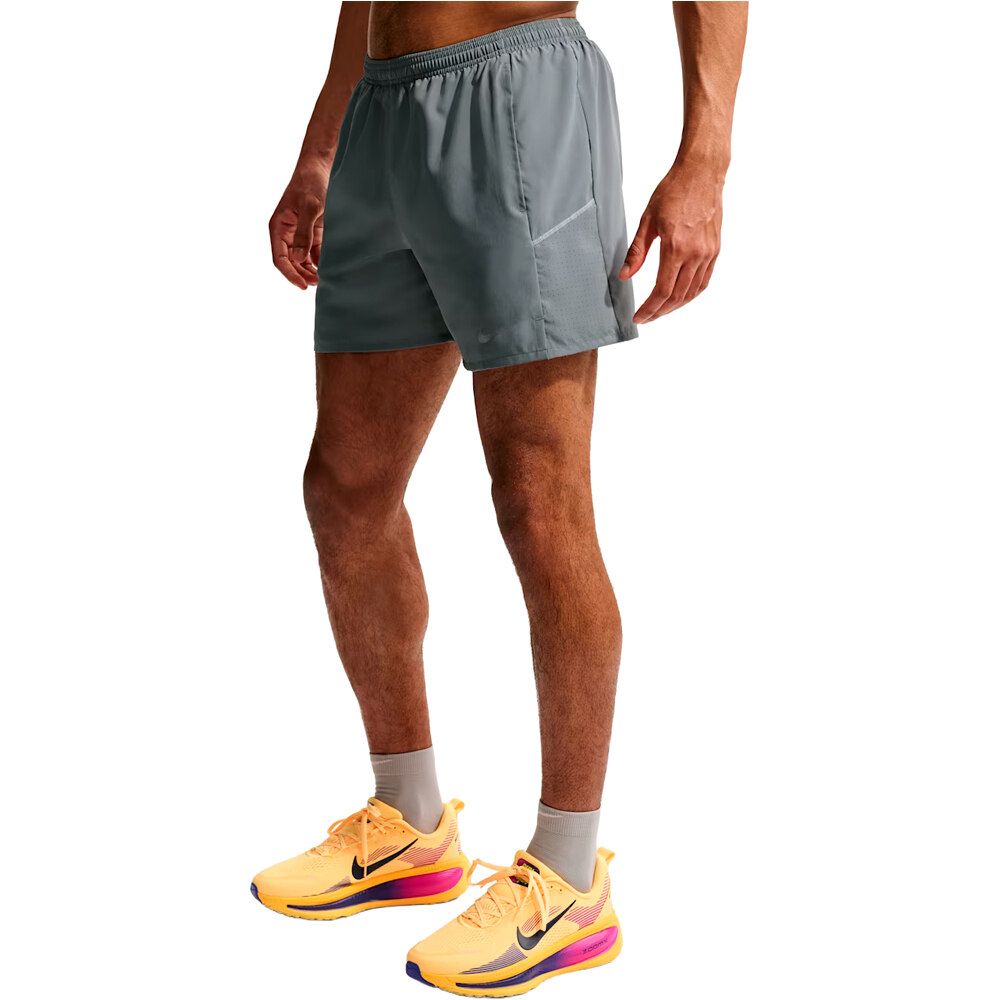 Nike pantaloneta técnica hombre M NK DF MILER 5BF SHORT vista detalle