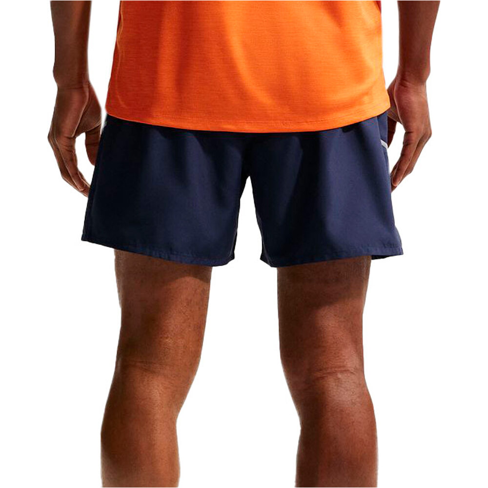 Nike pantaloneta técnica hombre M NK DF MILER 5IN 2IN1 SHORT vista trasera