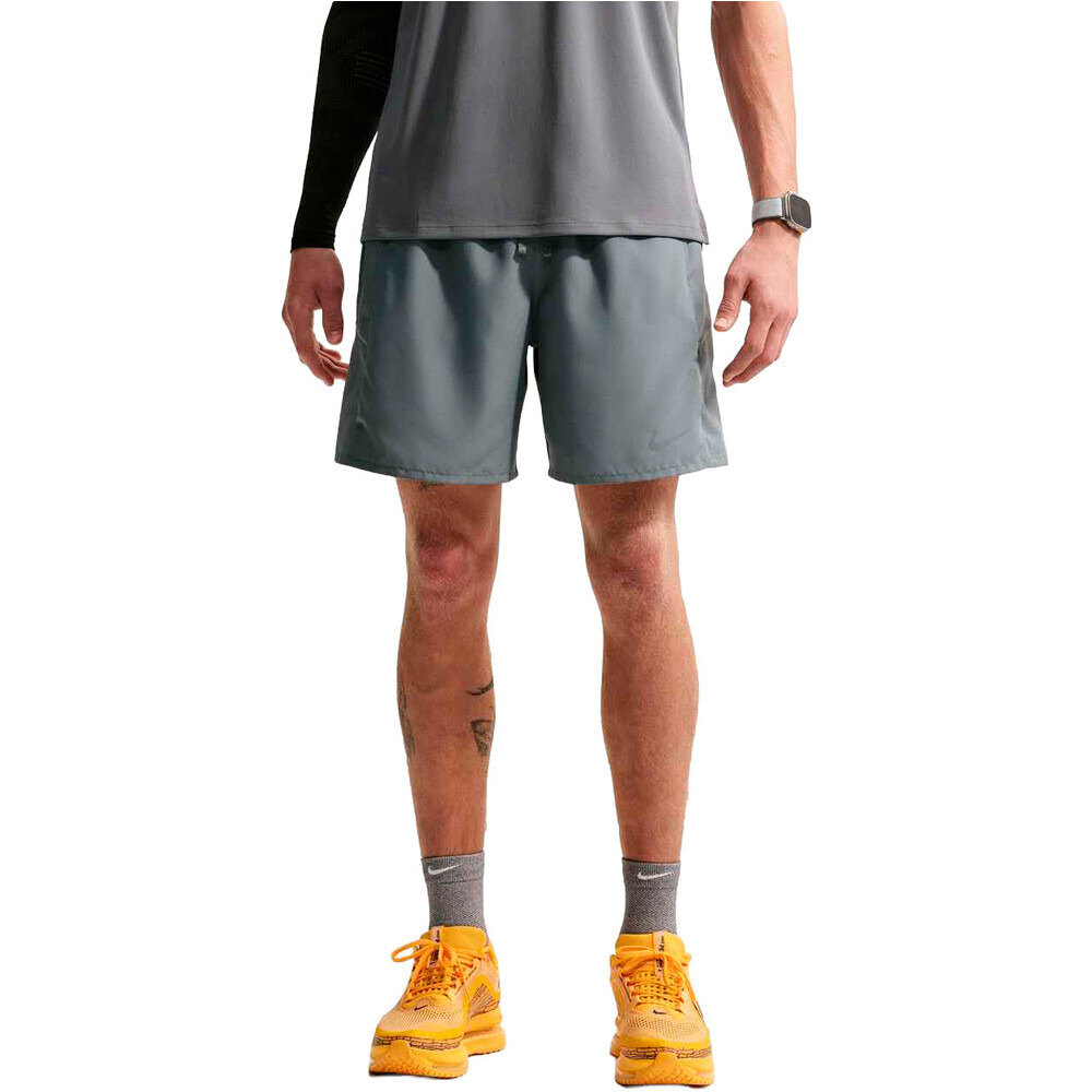 Nike pantaloneta técnica hombre M NK DF MILER 7BF SHORT vista frontal