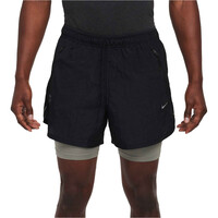 Nike pantaloneta técnica hombre M NK DF RPL RD STRD 5IN 2N1 SH vista frontal