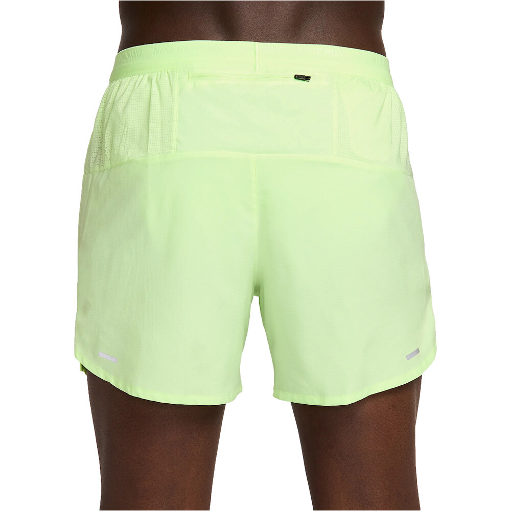 Nike pantaloneta técnica hombre M NK DF STRIDE 5IN BF SHRT vista trasera