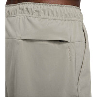Nike pantaloneta técnica hombre M NK DF UNLIMITED WVN 7IN 2IN1 03