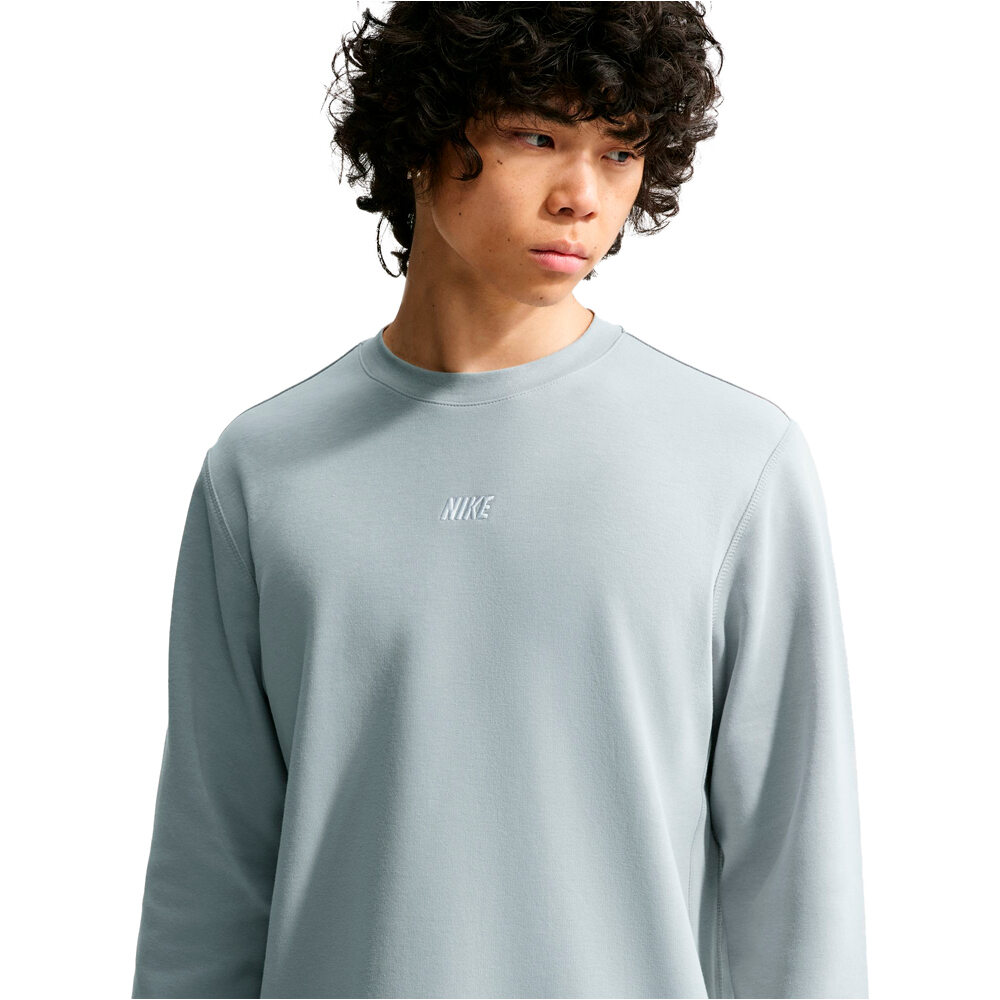 Nike sudadera hombre M NK CLUB VARSITY LS CREW vista detalle