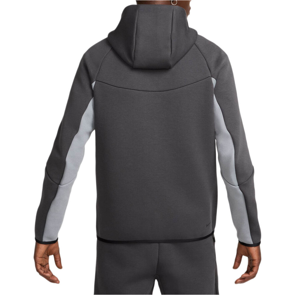 Nike sudadera hombre M NK TCH FLC FZ WR HOODIE vista trasera