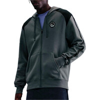 SPORTSWEAR CLUB