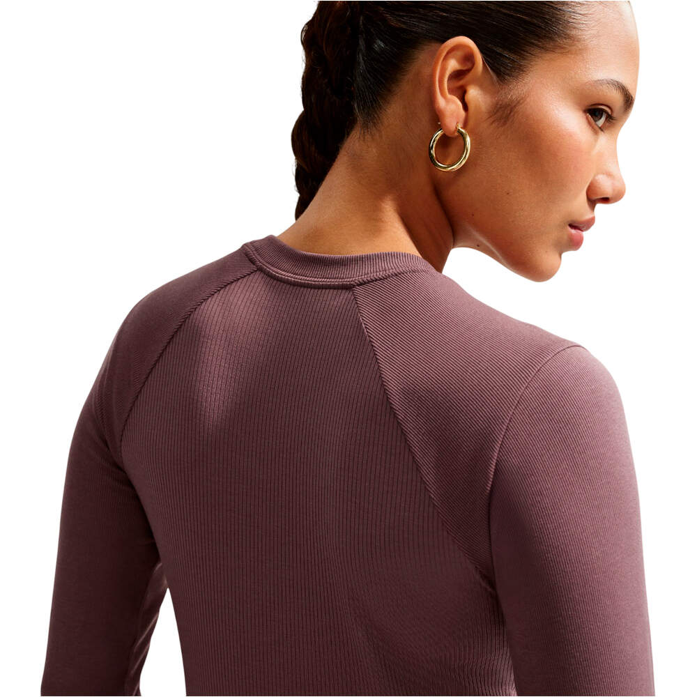 Nike sudadera mujer W NSW CHILL KNIT RIB LS TOP 03