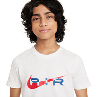 Nike sudadera niño B NSW N AIR TEE vista detalle