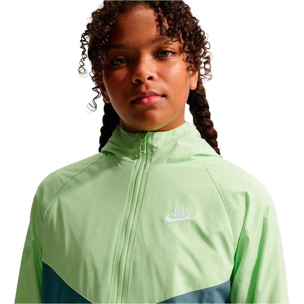 Nike sudadera niño K NSW RPL WR HD JKT vista trasera
