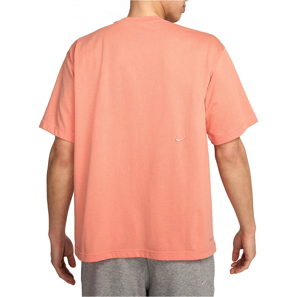 Nike sudaderas deportivas hombre M NK DF HERITAGE PERF TOP SS vista trasera