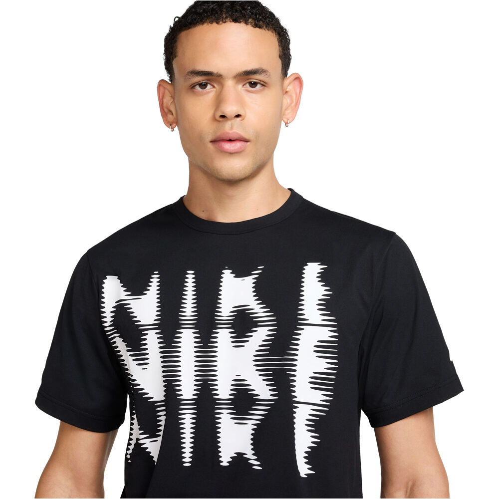 Nike sudaderas deportivas hombre M NK DF UV HYVERSE SS SWOOSH vista detalle