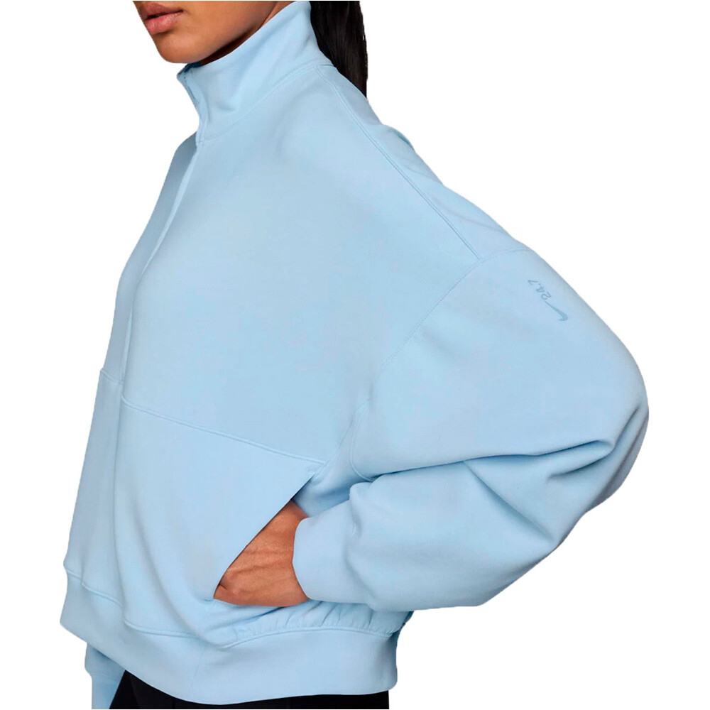 Nike sudaderas deportivas mujer W NK 24.7 DF HZ TOP SOFT KNIT vista detalle