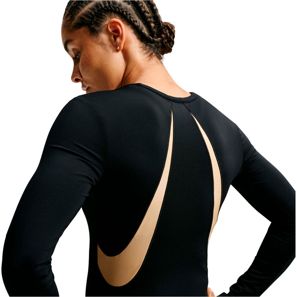 Nike sudaderas deportivas mujer W NP SCULPT LS TOP GG vista detalle
