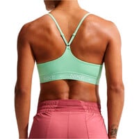 Nike Sujetador Yoga W NK DF INDY LGT SPT BRA vista trasera