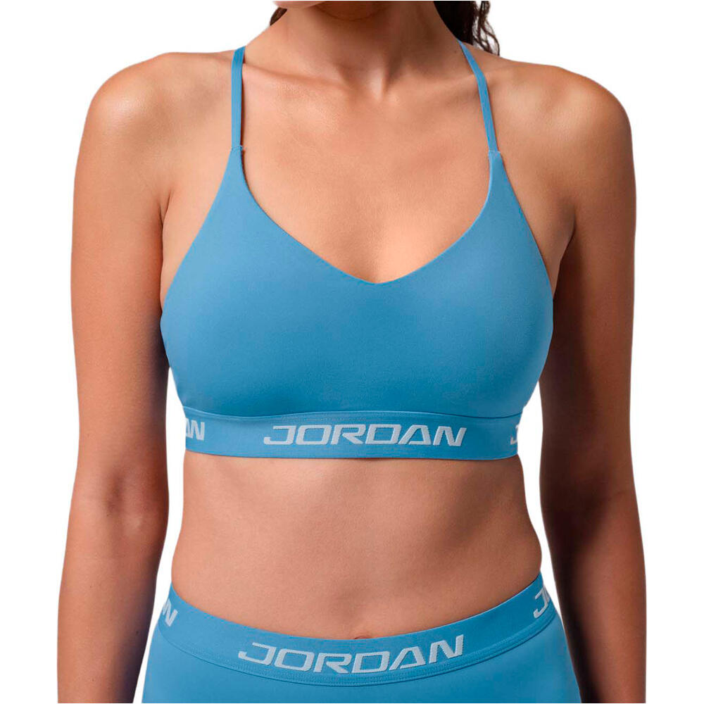 Nike sujetadores deportivos W J SPT INDY ESS BRA vista frontal