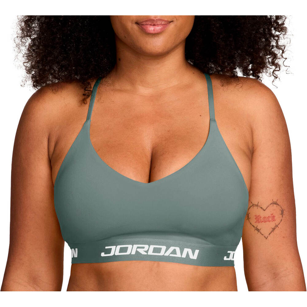 Nike sujetadores deportivos W J SPT INDY ESS BRA vista frontal
