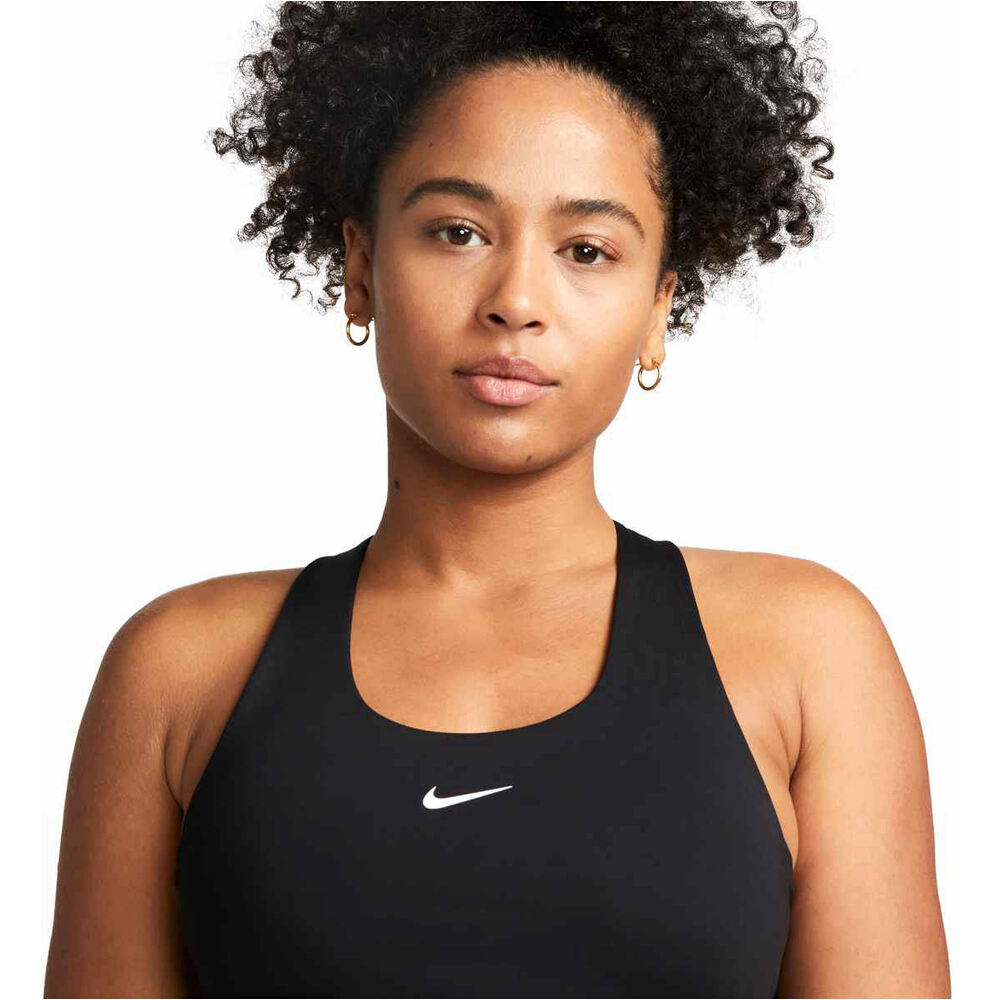 Nike sujetadores deportivos W NK DF SWOOSH BRA TANK vista detalle