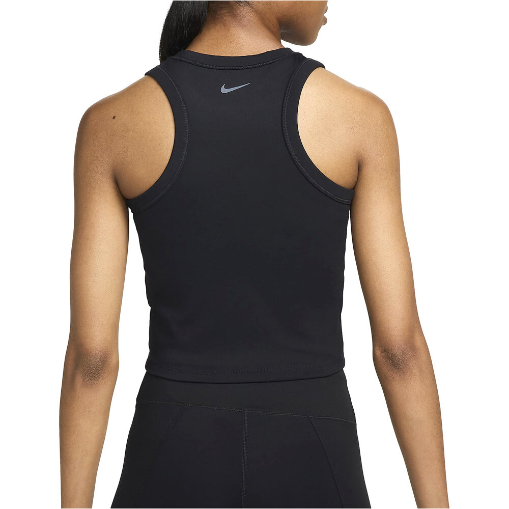 Nike sujetadores deportivos W NK ONE FITTED DF CROP TANK vista trasera