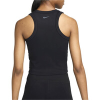 Nike sujetadores deportivos W NK ONE FITTED DF CROP TANK vista trasera