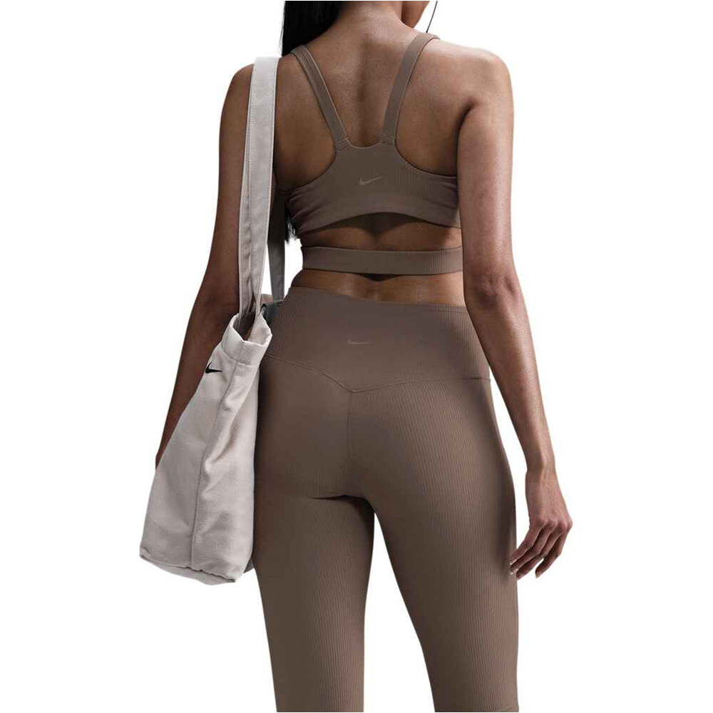 Nike sujetadores deportivos W NK ZENVY RIB BRA vista trasera