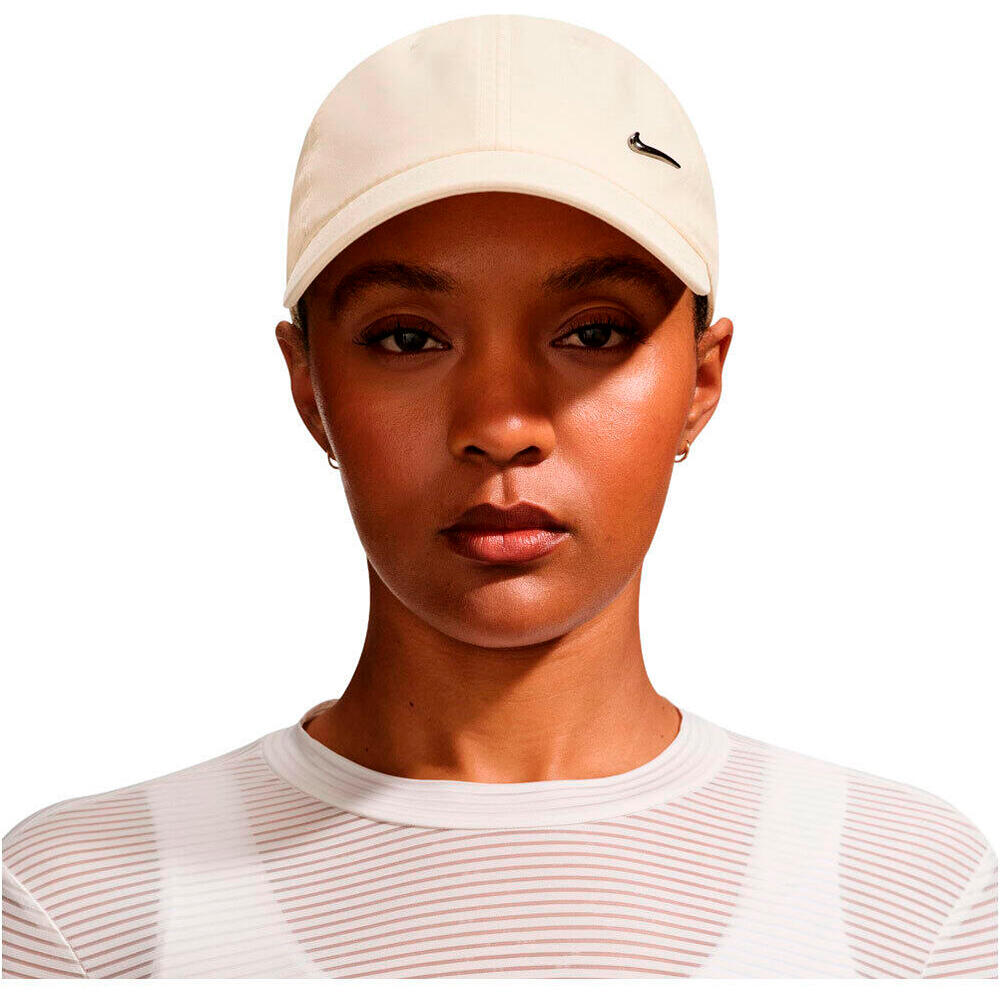 Nike visera lona U NK DF CLUB CAP U CB MTSWSH L vista frontal