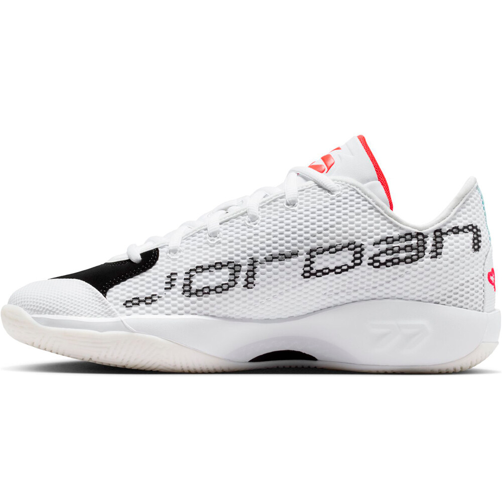 Nike zapatilla baloncesto JORDAN LUKA 77 BLRO puntera