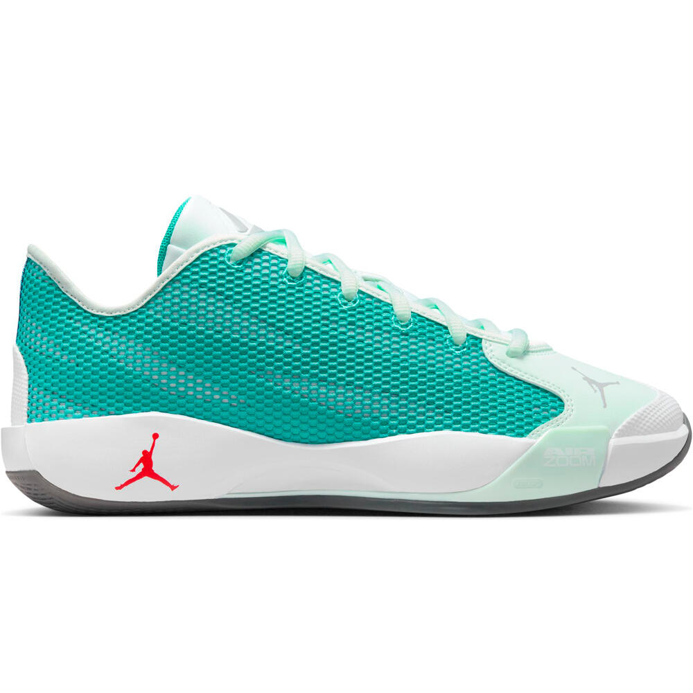 Nike zapatilla baloncesto JORDAN LUKA 77 lateral exterior