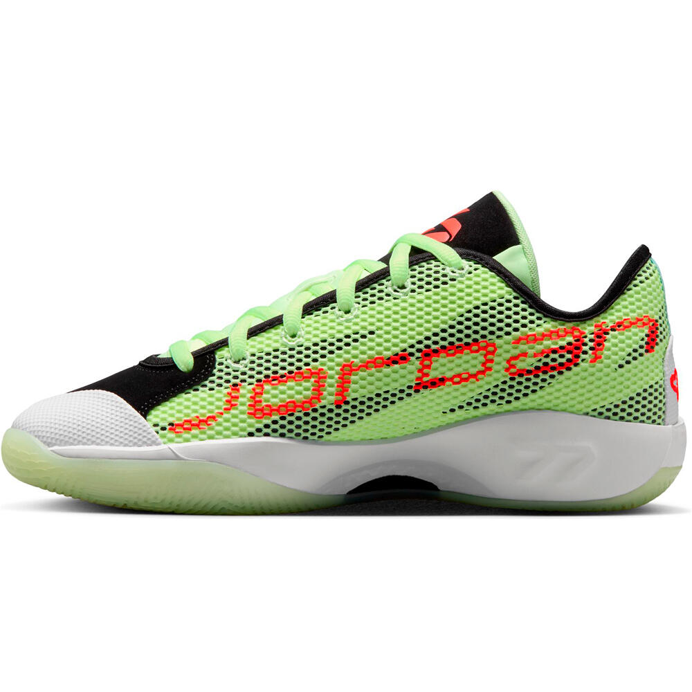 Nike zapatilla baloncesto JORDAN LUKA 77 VENE puntera