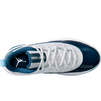 Nike zapatilla baloncesto JORDAN MAX AURA 7 05