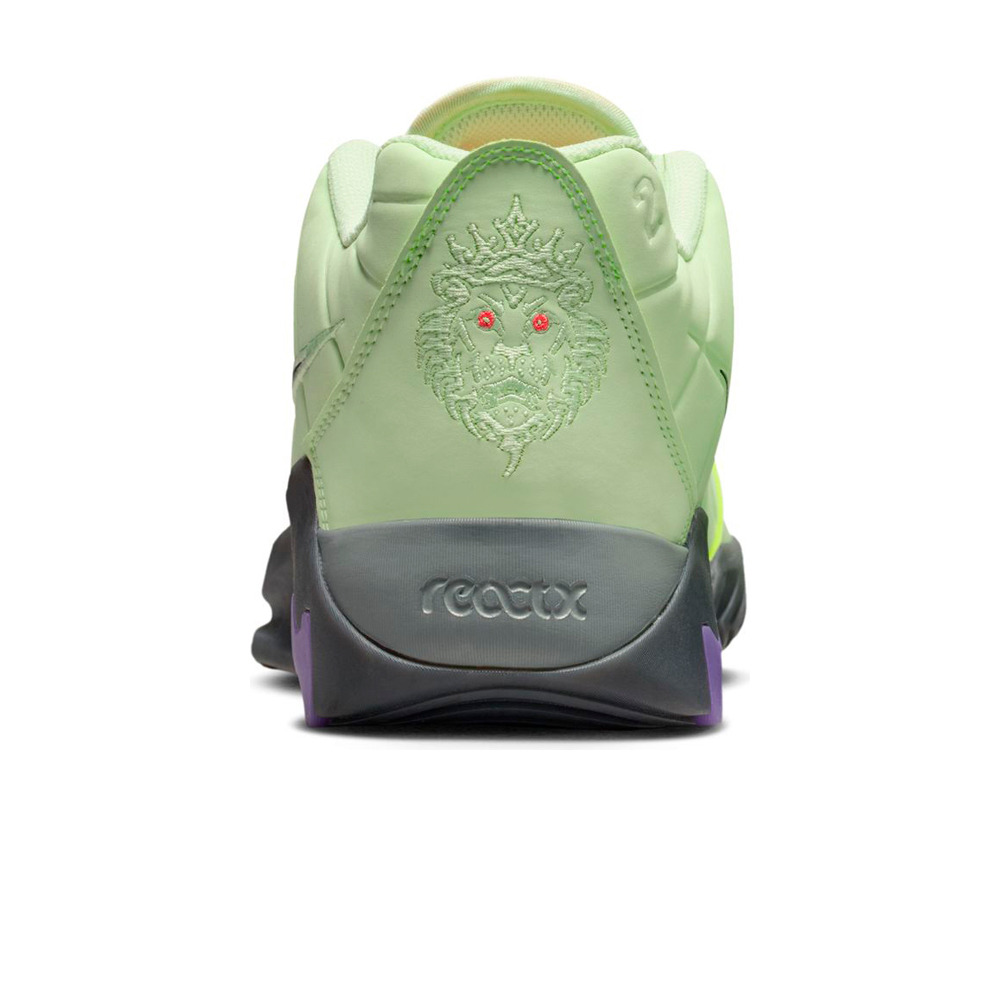 Nike zapatilla baloncesto LEBRON WITNESS VENE vista trasera