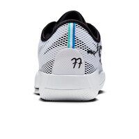 Nike zapatilla baloncesto LUKA 77 BLNE vista trasera