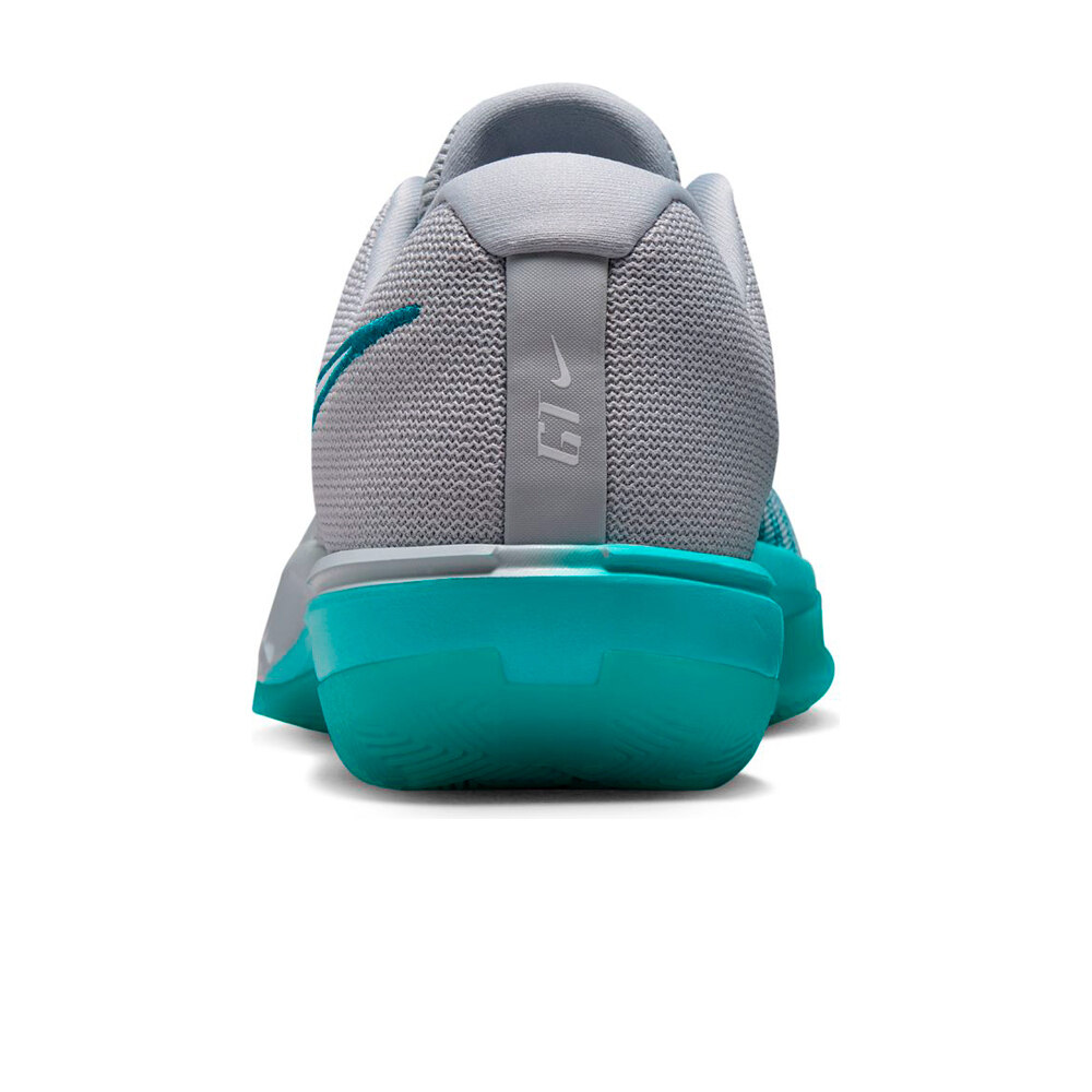 Nike zapatilla baloncesto NIKE G.T. CUT ACADEMY2 GRTUR vista trasera