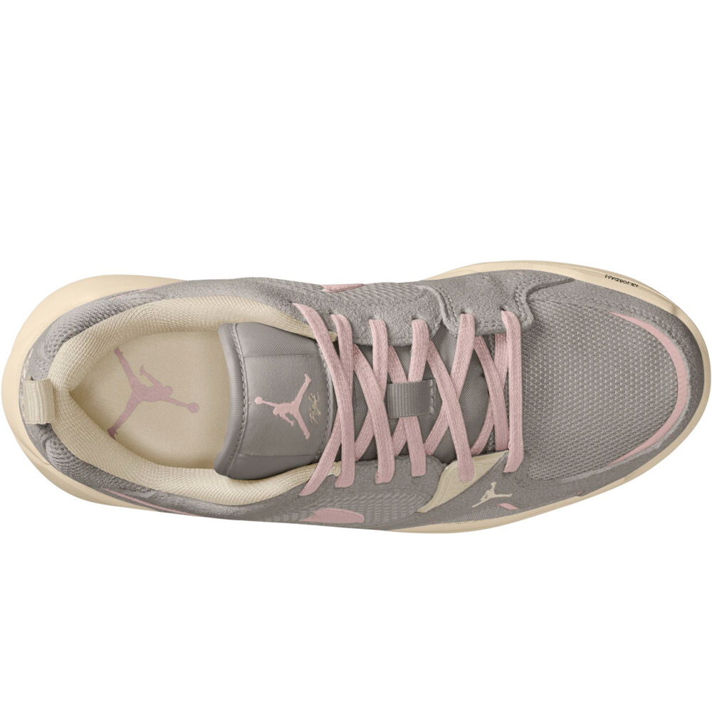 Nike zapatilla baloncesto WMNS JORDAN CMFT ERA 05