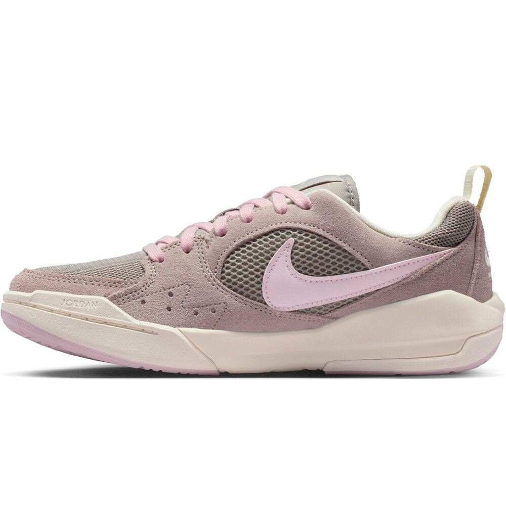 Nike zapatilla baloncesto WMNS JORDAN CMFT ERA puntera