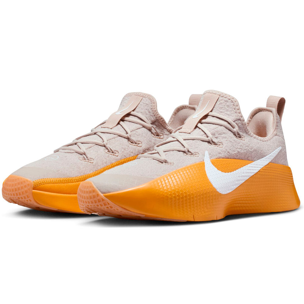 Nike zapatilla cross training hombre LEBRON TR 1 lateral interior