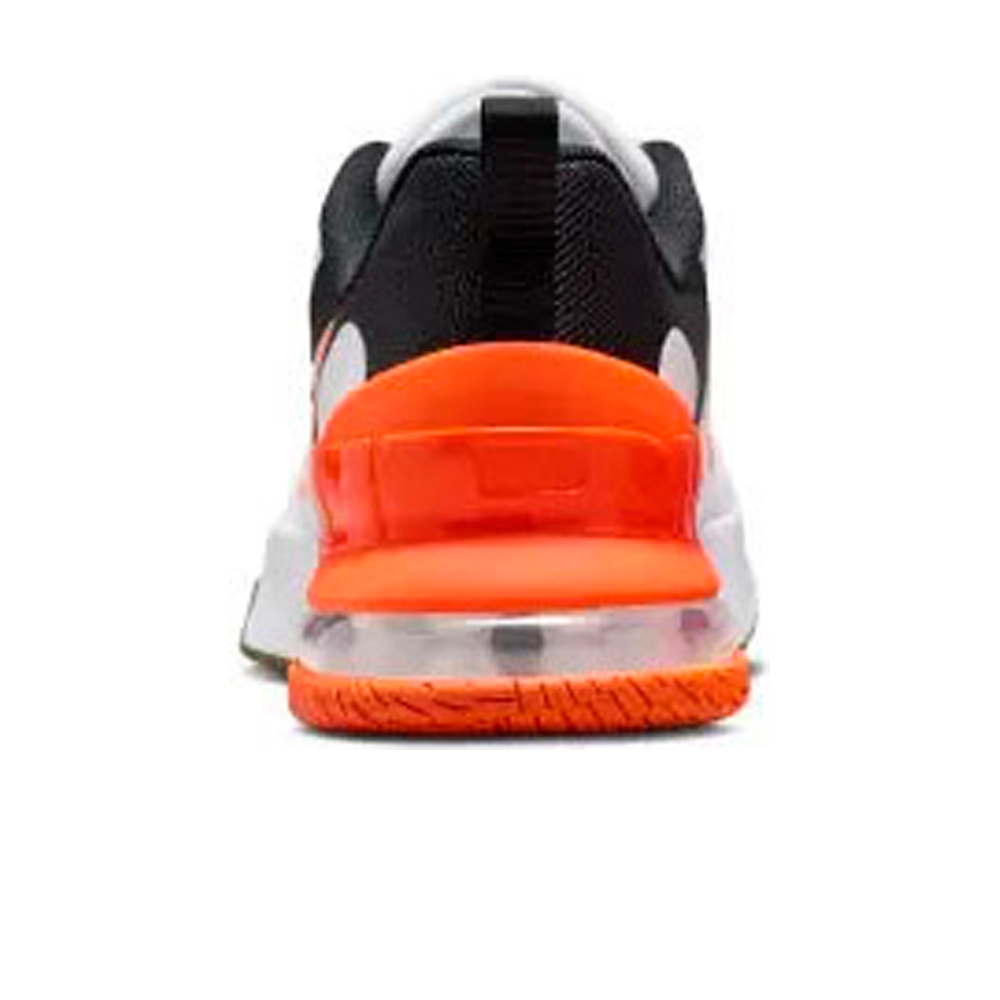 Nike zapatilla cross training hombre M AIR MAX ALPHA TRAINER 6 vista trasera