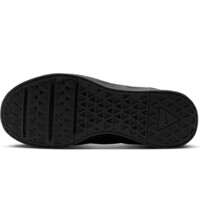 Nike zapatilla cross training hombre M NIKE MC TRAINER 4 vista superior