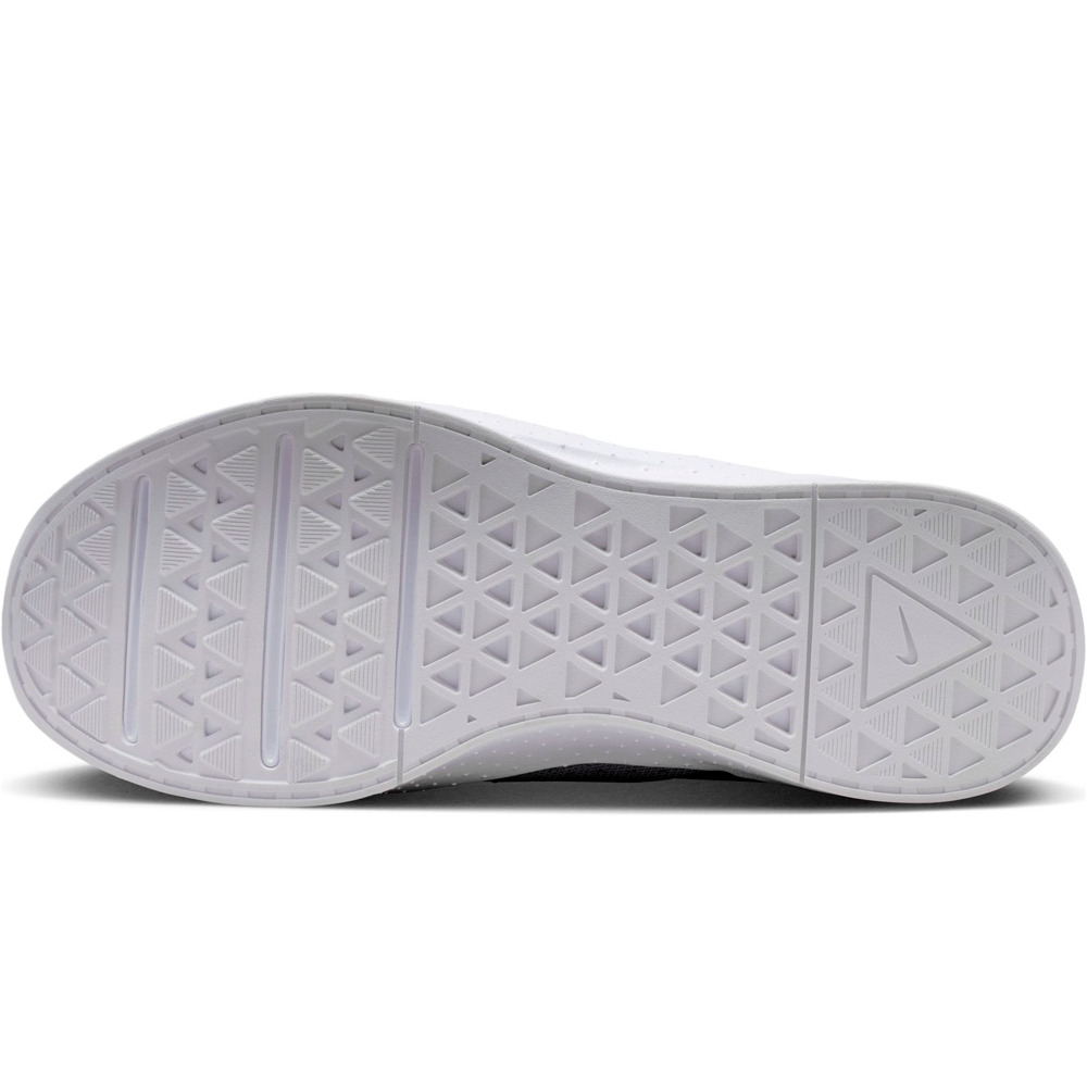 Nike zapatilla cross training hombre M NIKE MC TRAINER 4 vista superior